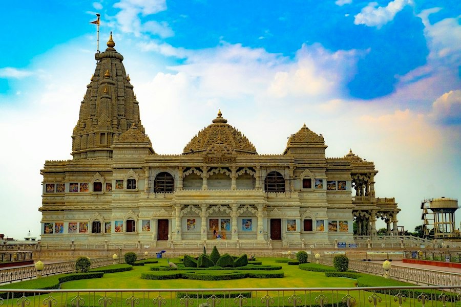 Mathura & Vrindavan Tour Package